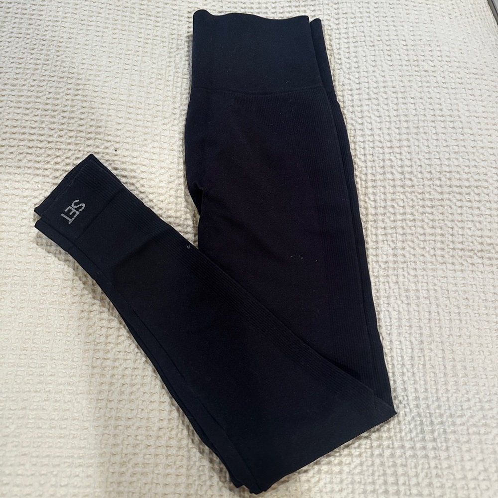 Set Active Black Leggings